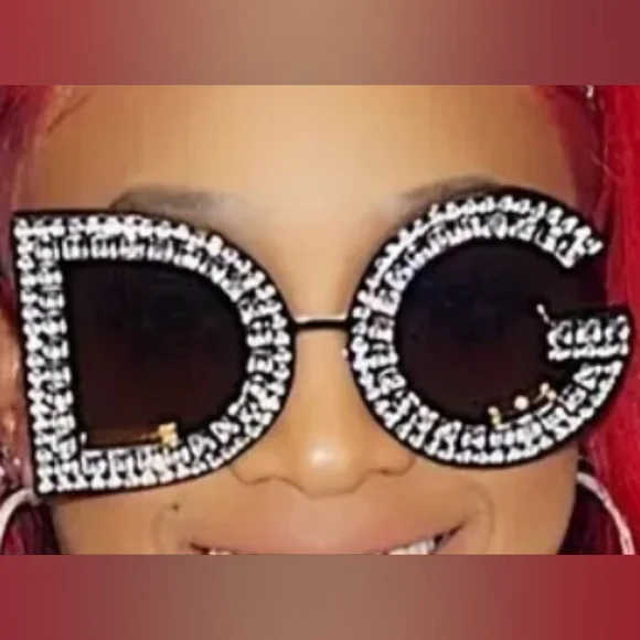 💥  SUNGLASSES  💥 - Picture 7 of 9